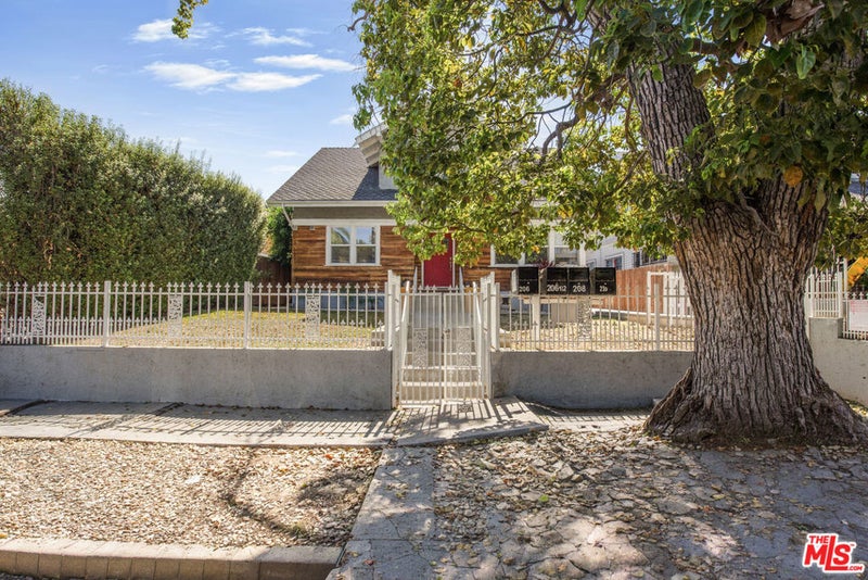 208 N Coronado Street