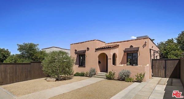2948 S NORTON AVE, LOS ANGELES, CA 90018 - Image 9d469ff35e5d1574cbf94db7b4e32d85/4036886762
