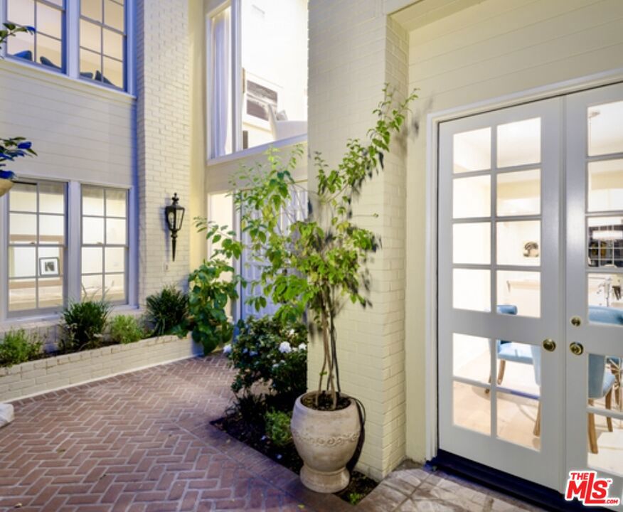 Properties 3 2171 Ridge Drive