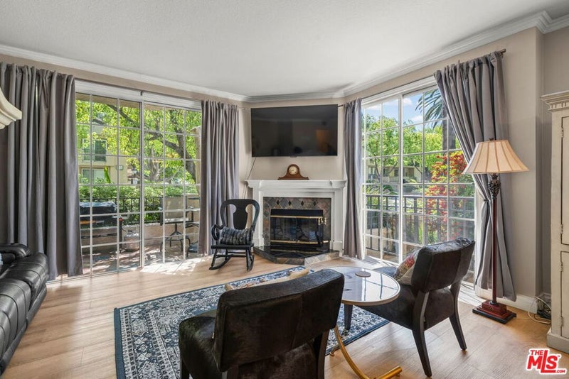 24109 E Del Monte Drive 463