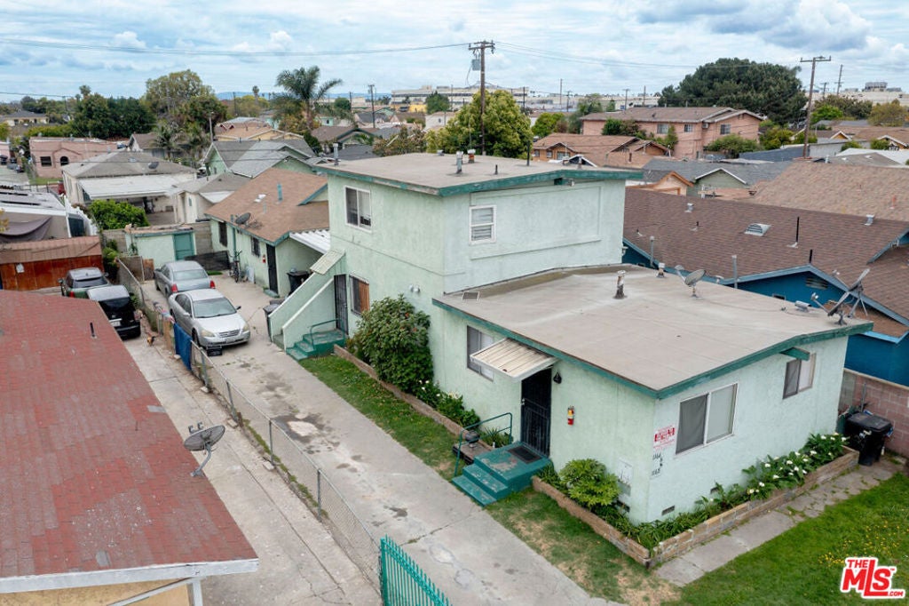 1166 E 64th Street