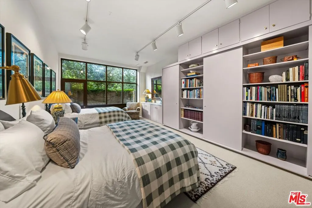 Somis, California 93066, United States, 3 Bedrooms Bedrooms, ,2 BathroomsBathrooms,Residential,Active,143549