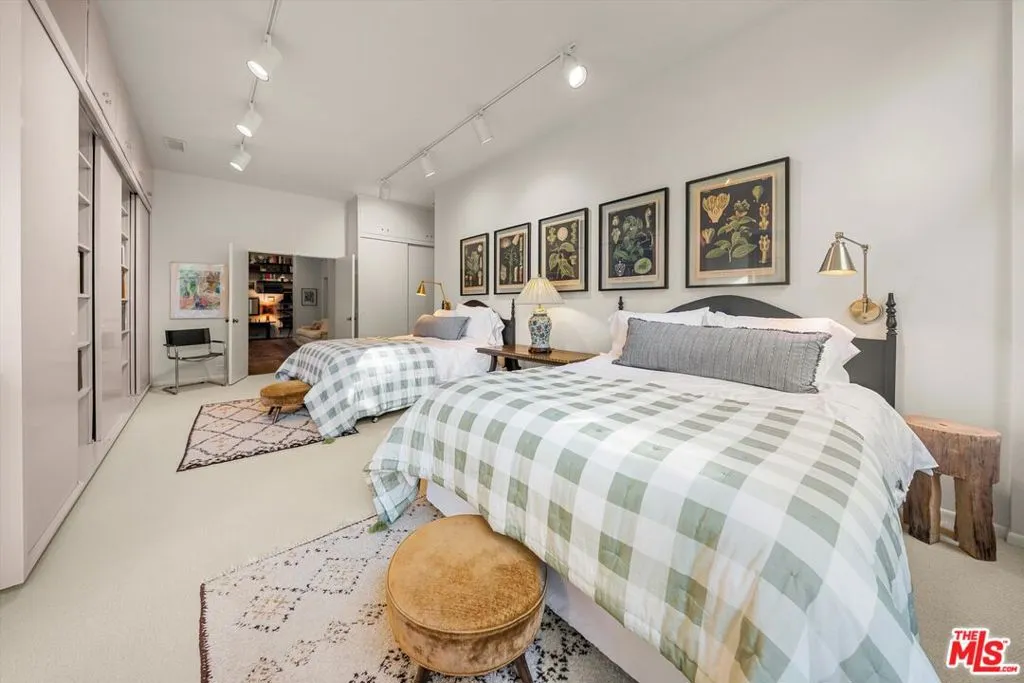 Somis, California 93066, United States, 3 Bedrooms Bedrooms, ,2 BathroomsBathrooms,Residential,Active,143549