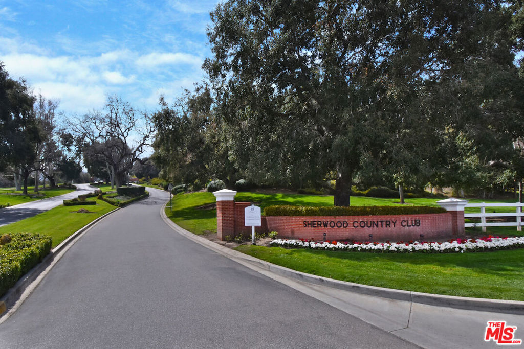 2431 Swanfield Court