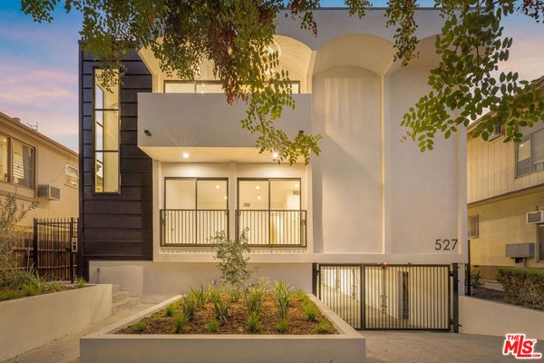 527 N ORLANDO AVE # 7, WEST HOLLYWOOD, CA 90048 - Image 9db1ec93a8c276ace82c8b88e7d11dad/3825192425