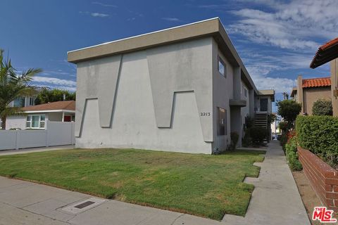 2213 Nelson Avenue Redondo Beach CA 90278