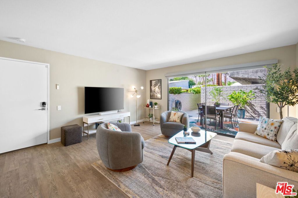 1111 E Ramon Road 80
