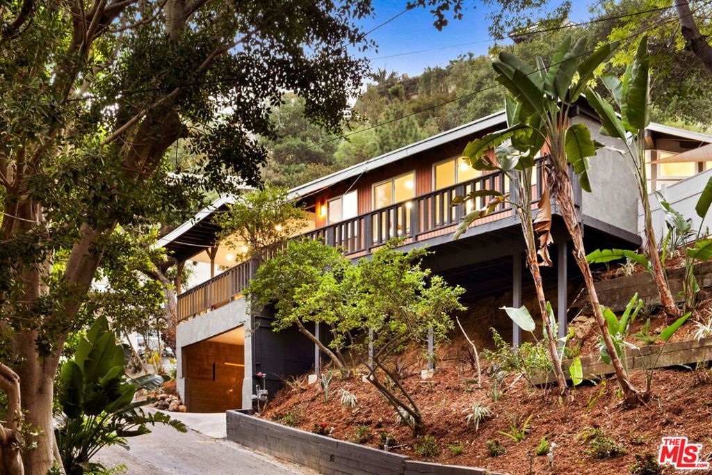 2701 Jalmia Drive