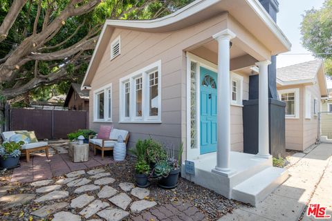 6516 Lexington Avenue Los Angeles CA 90038
