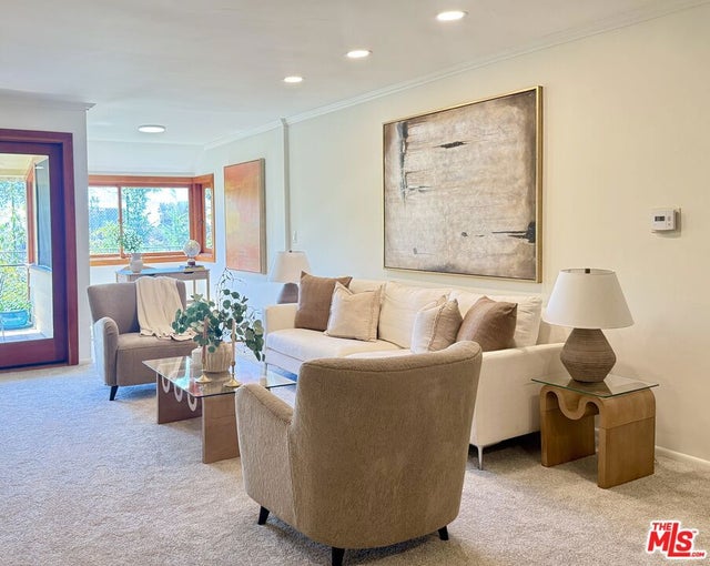 289 S Barrington Avenue A309 #A309, Los Angeles
