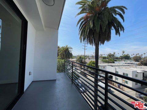 Photo of 14612 Calvert Street #401, Van Nuys, CA 91411 (MLS # 26852783)