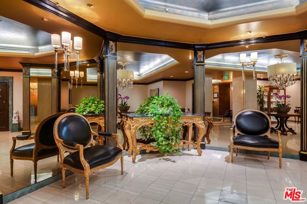 Properties 4 10351 Wilshire Boulevard PH1