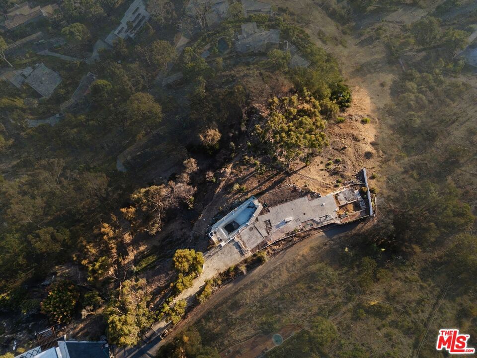 20799 Cool Oak Way