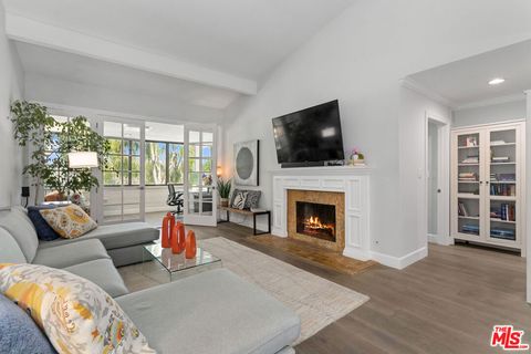 310 Tahiti Way 302 Marina Del Rey CA 90292