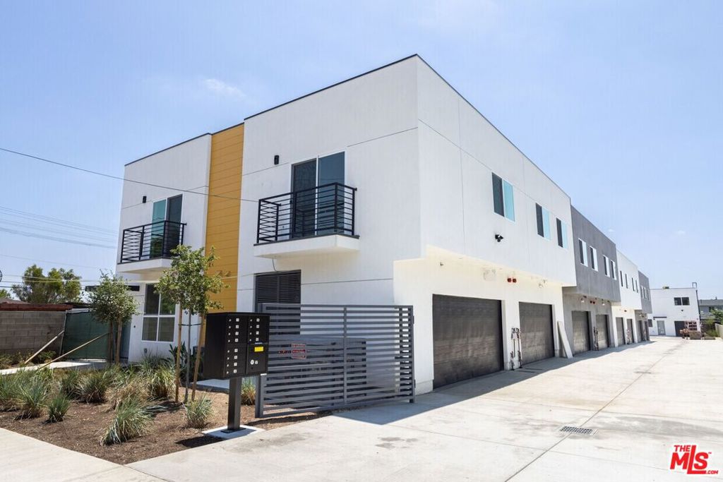 12647 Bradley Avenue