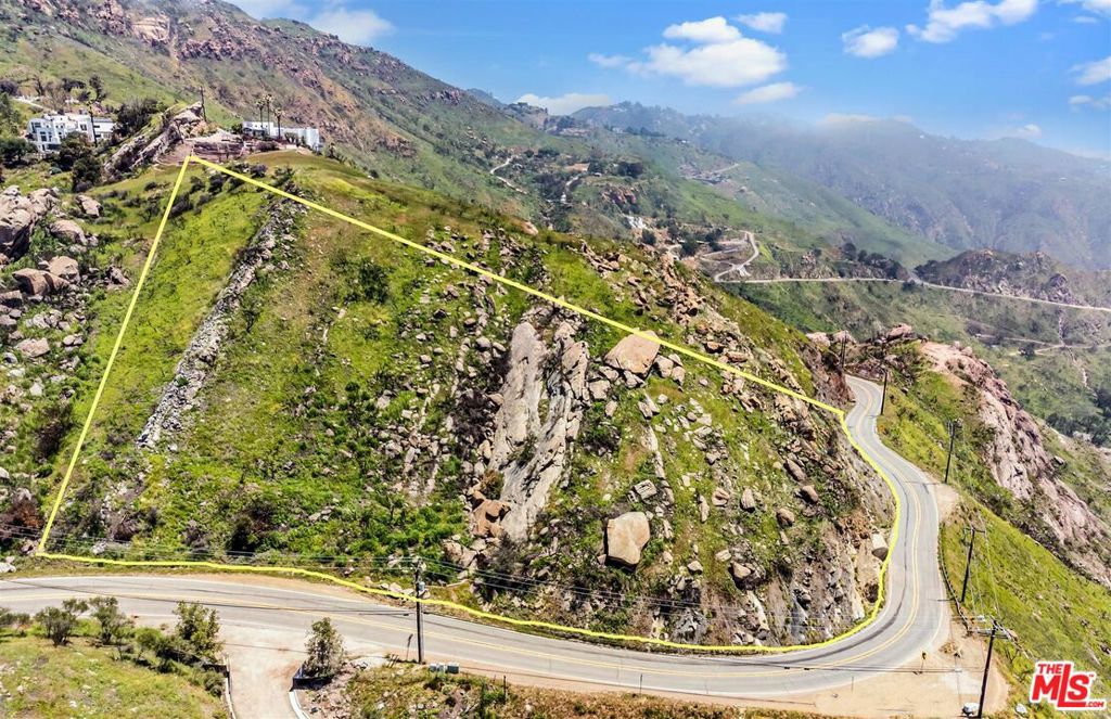 24500 Piuma Road