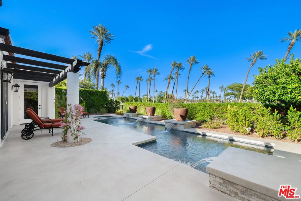 56708 Palms Drive