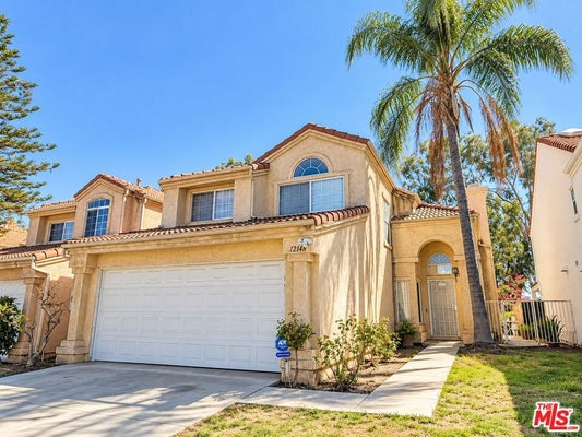 12148 RUNNYMEDE ST, NORTH HOLLYWOOD, CA 91605 - Image a08d402d4d088e5d832a219ebdbf0fac/2113521689