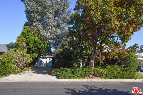 3538 Greenfield Avenue Los Angeles CA 90034