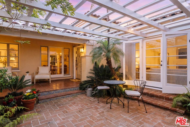 702 16th Street, Santa Monica