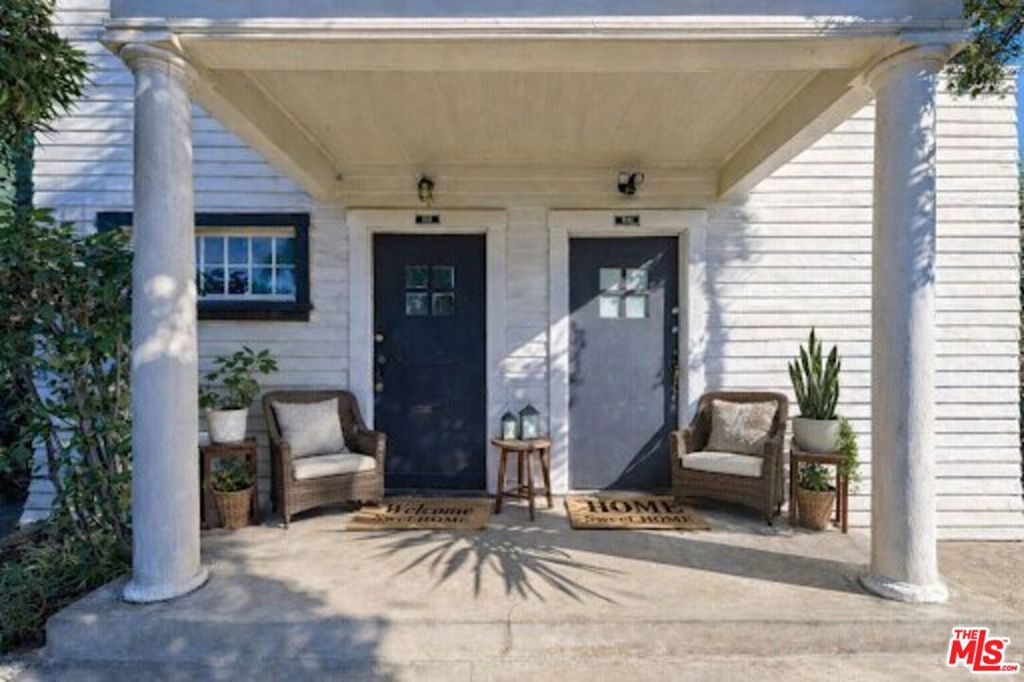 1228 S Catalina Street