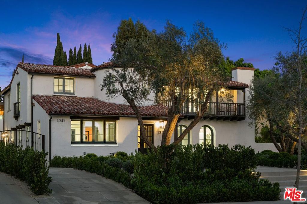 134 N Mccadden Place