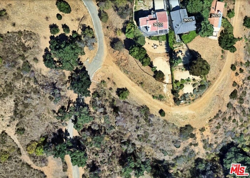 4100 VISTA Place