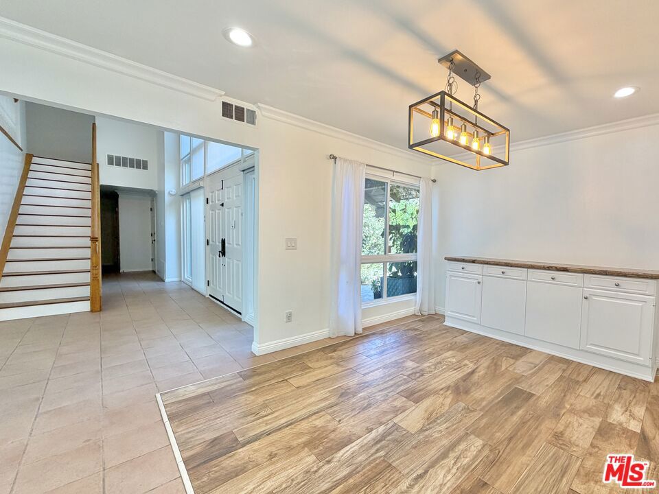 1615 Wellington Place