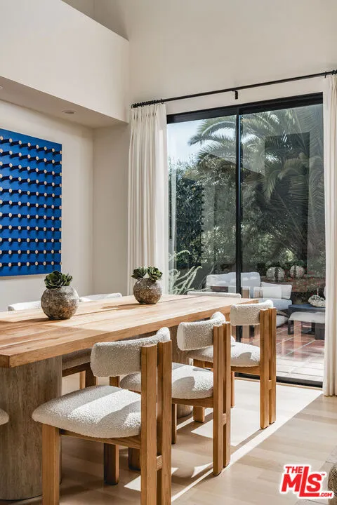 Santa Barbara, California 93108, United States, 3 Bedrooms Bedrooms, ,3 BathroomsBathrooms,Residential,Active,222674