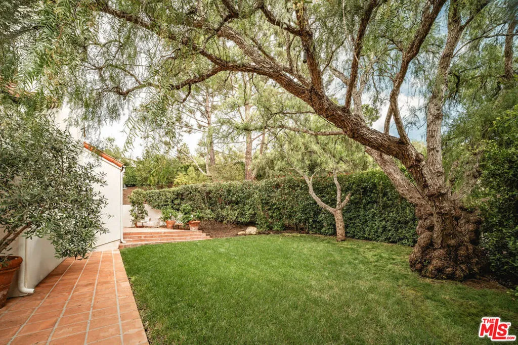 Santa Barbara, California 93108, United States, 3 Bedrooms Bedrooms, ,3 BathroomsBathrooms,Residential,Active,222674