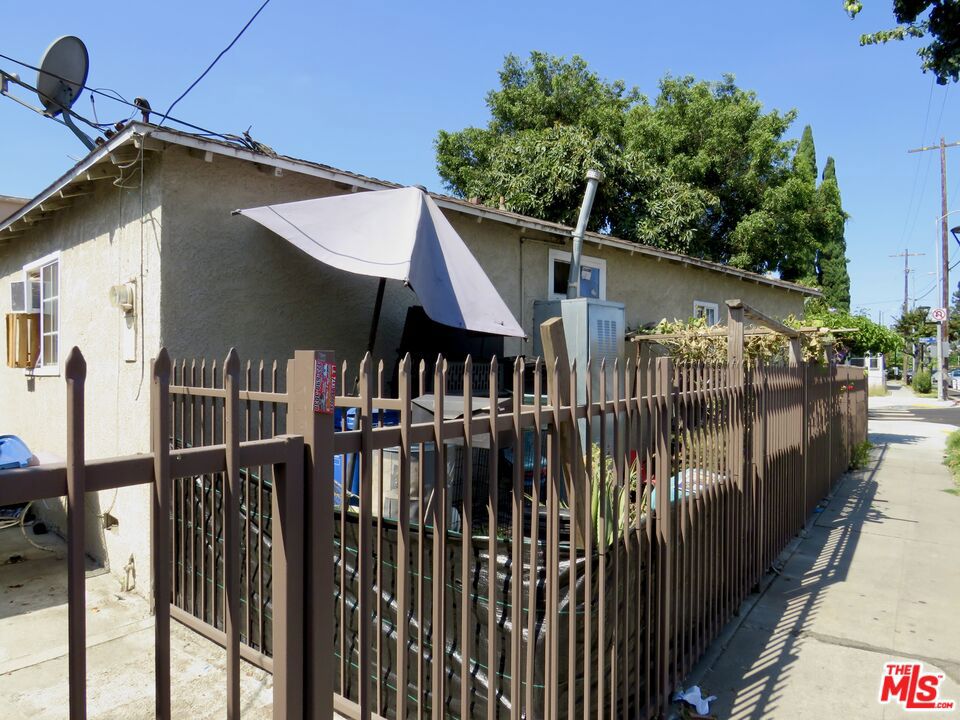 4002 Paloma Street