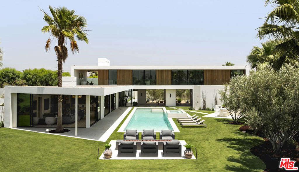 53365 Humboldt Boulevard