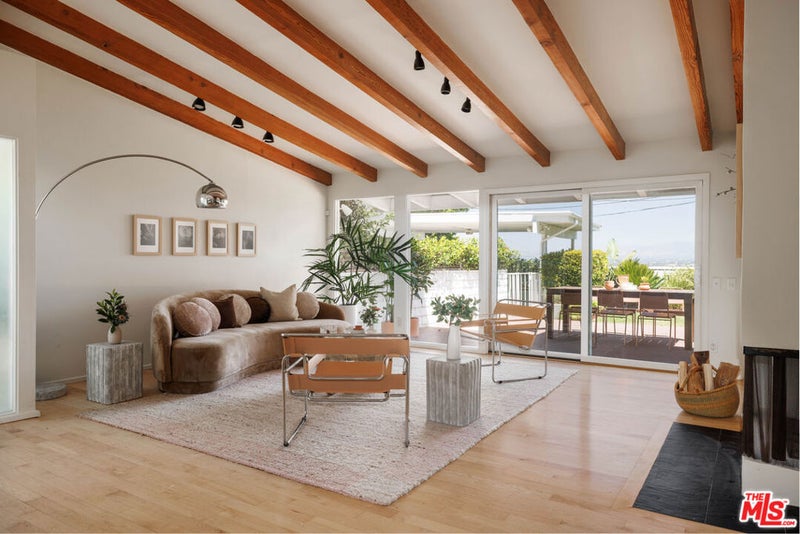 3554 Berry Drive