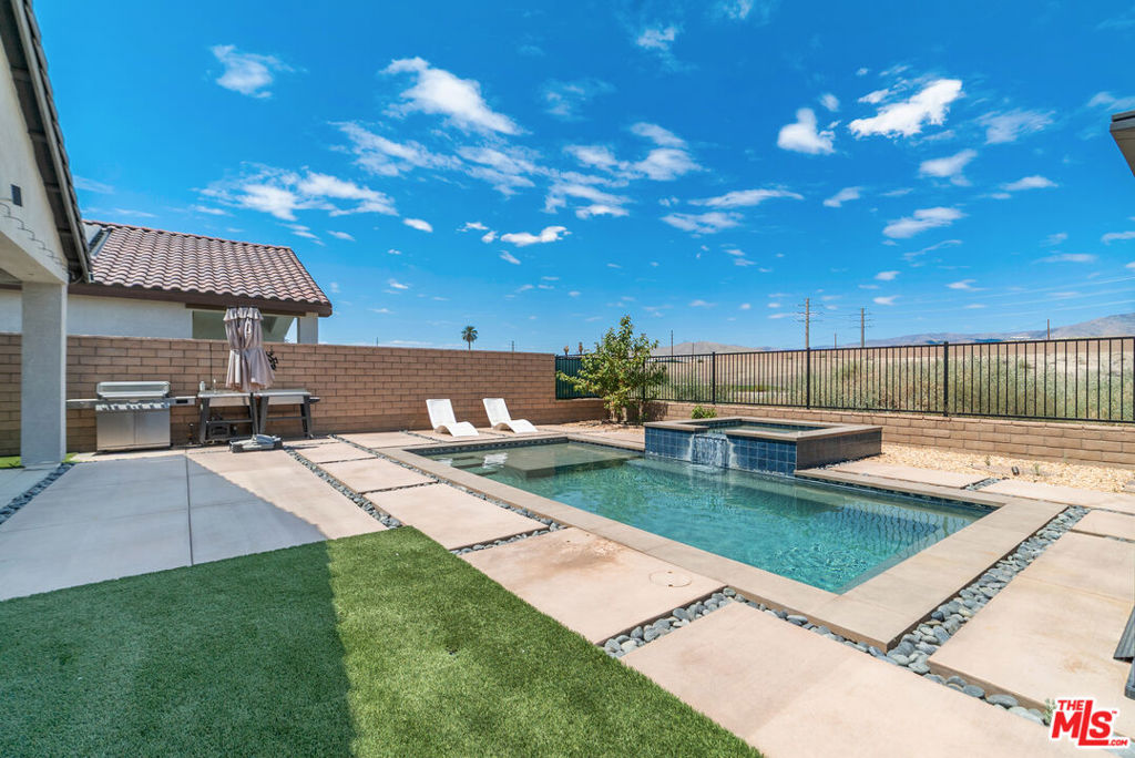 84112 Caviano Drive