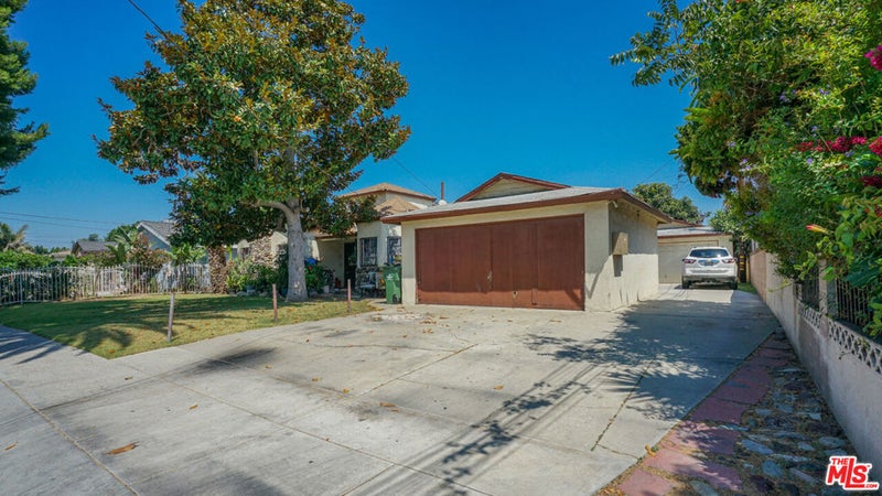 3847 W 110th Street
