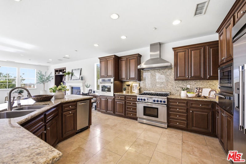 3447 Sentinel Court