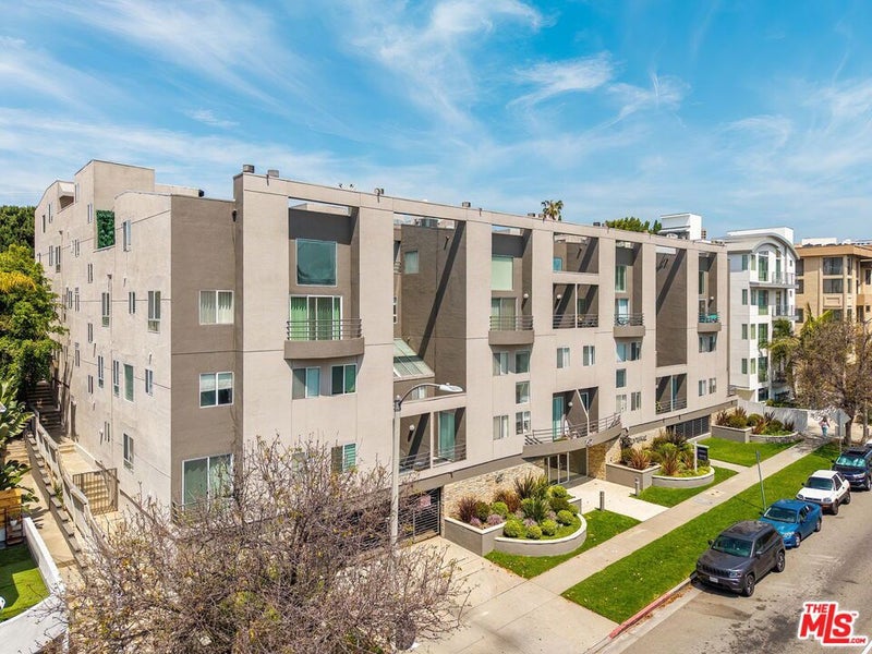 1617 S Beverly Glen Boulevard 404