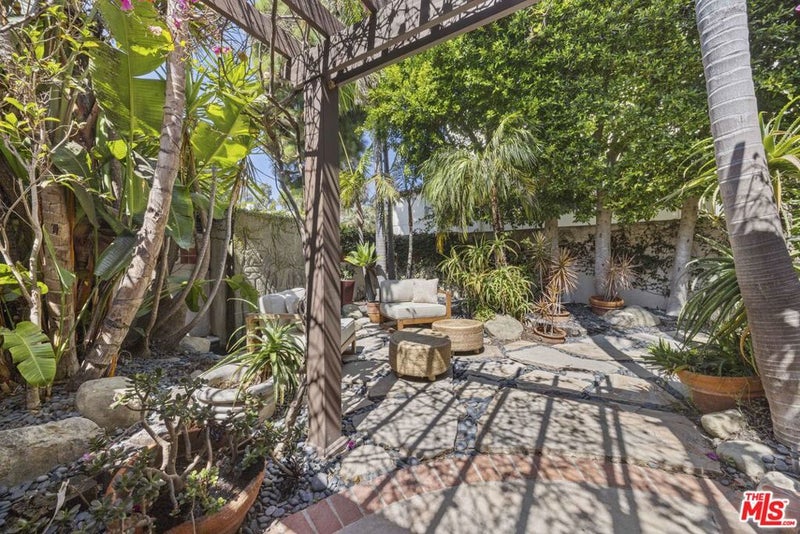 540 Dryad Road