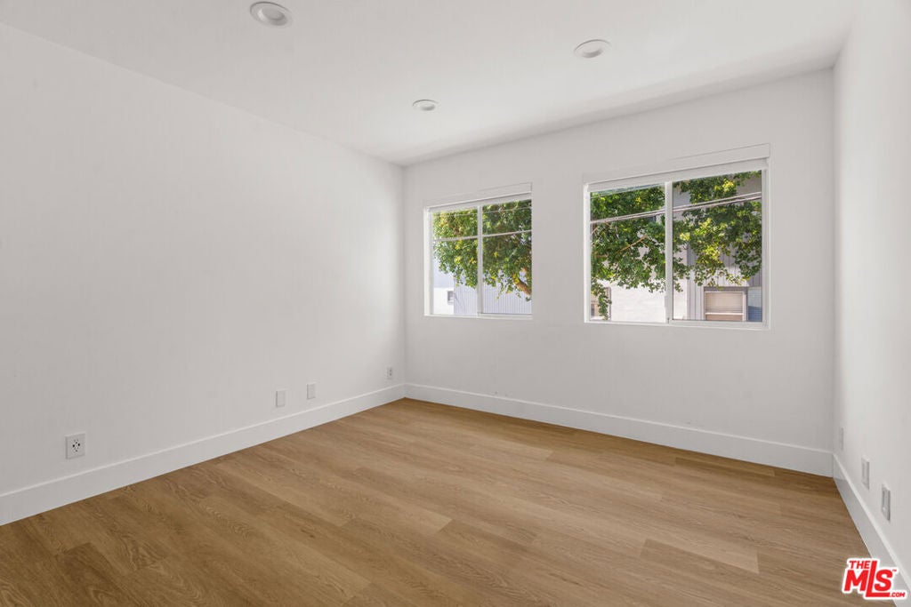 16100 W Sunset Boulevard 104