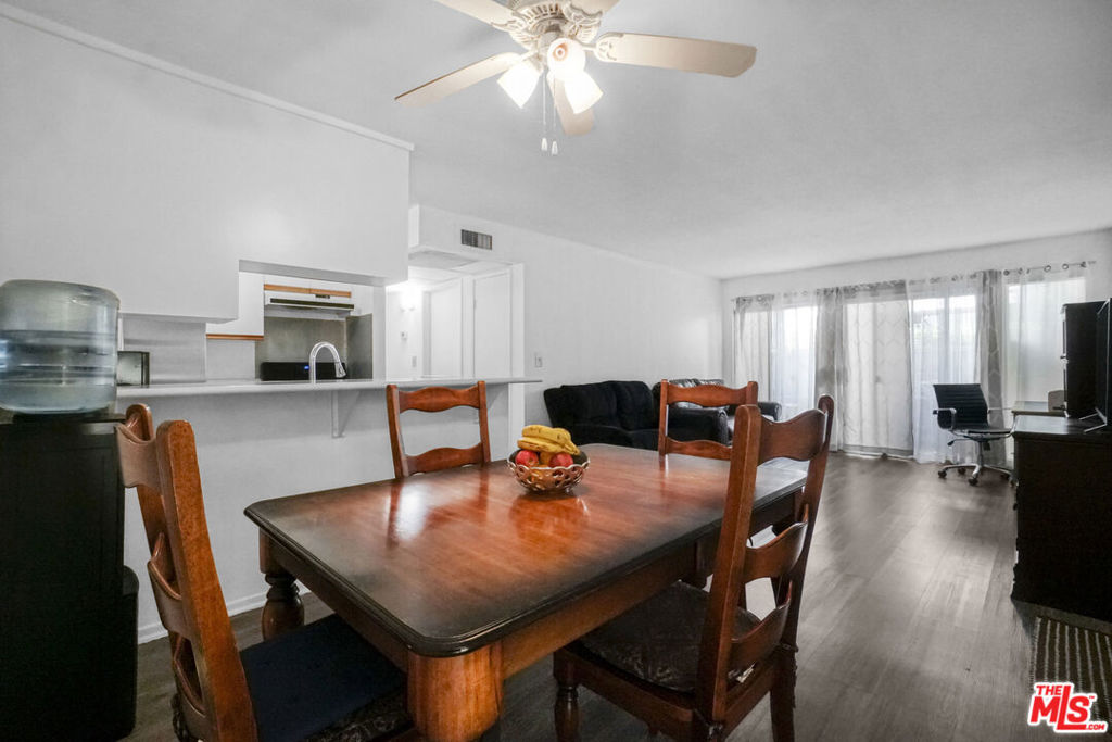 20134 Leadwell Street 156