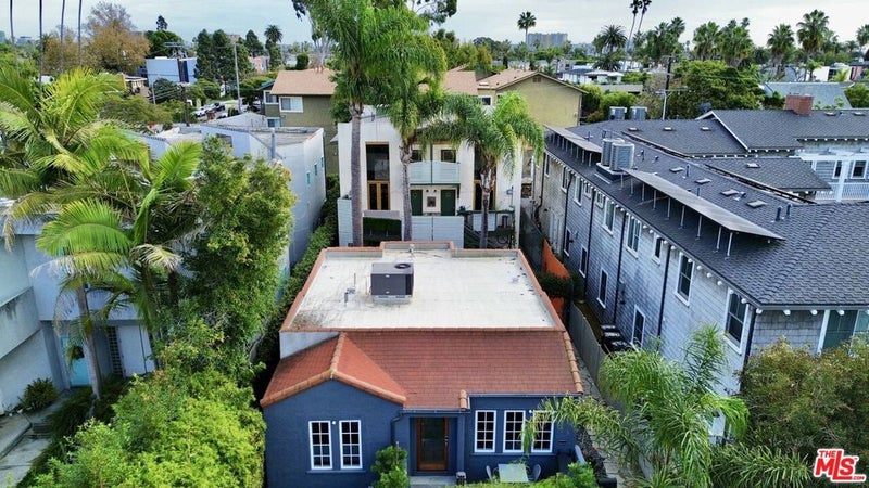 558 San Juan Avenue