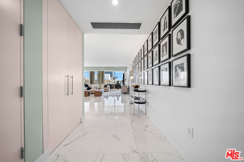 6250 Hollywood Boulevard 12F