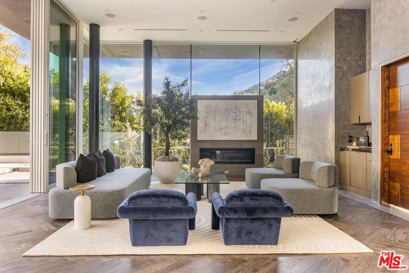 1116 Chantilly Road