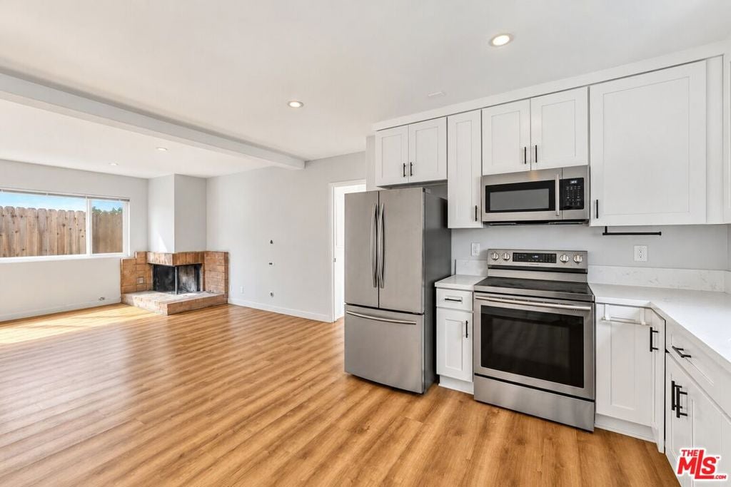 20 Eastwind Street 2