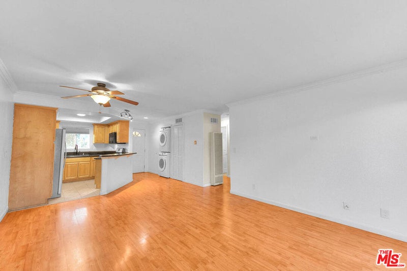 1485 Obispo Avenue 6