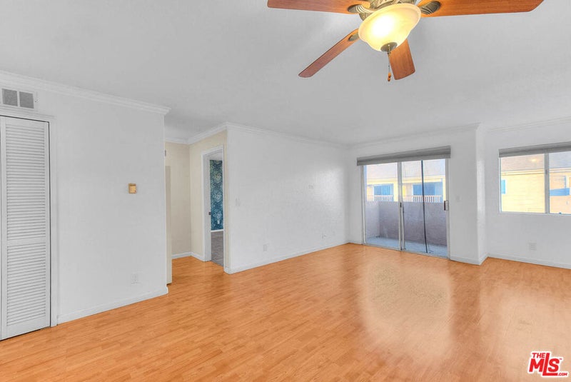1485 Obispo Avenue 6