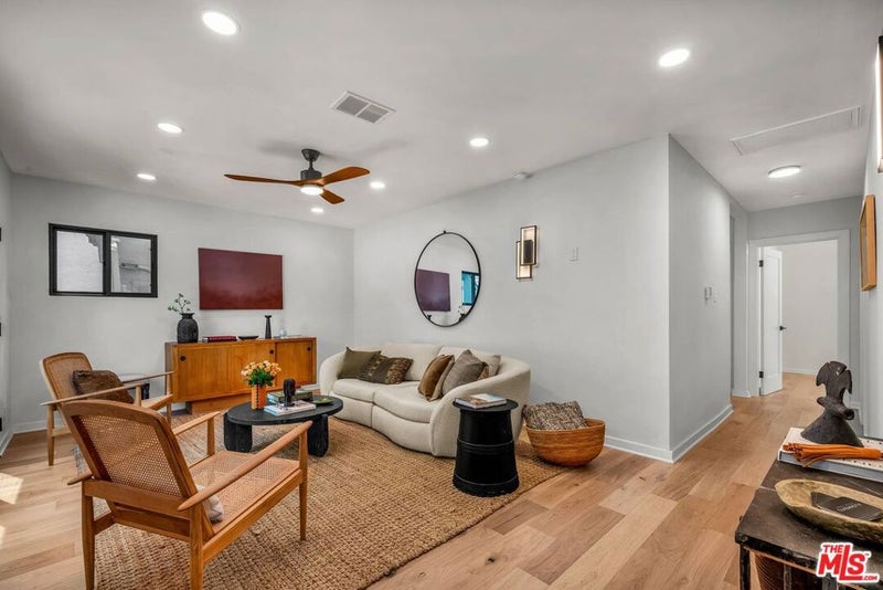 2015 Malcolm Avenue