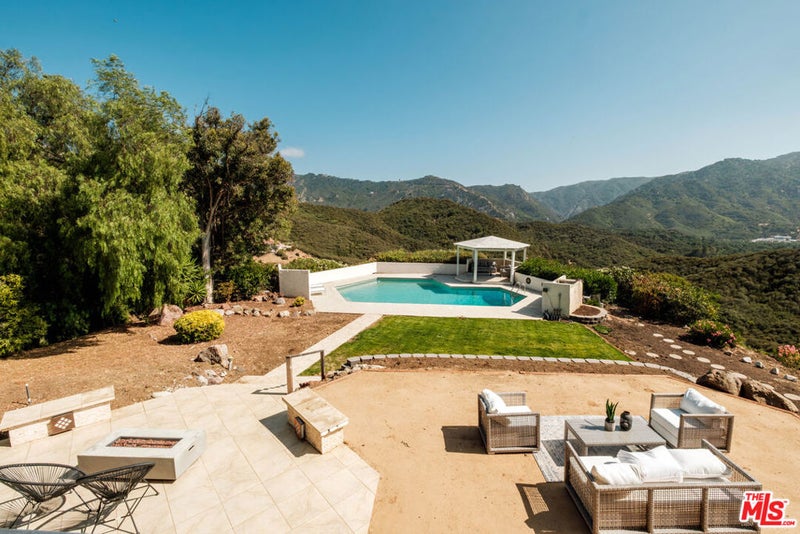 26094 Mulholland Highway