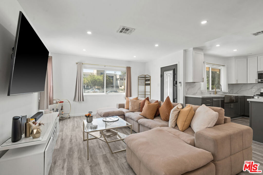 19007 Vanowen Street