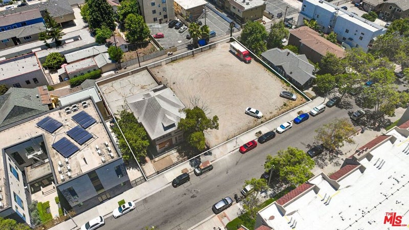 3014 Royal Street
